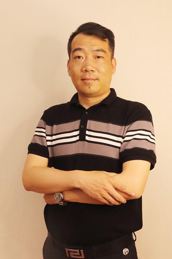 延川冯少坤 本科学历,毕业于陕西师范大学