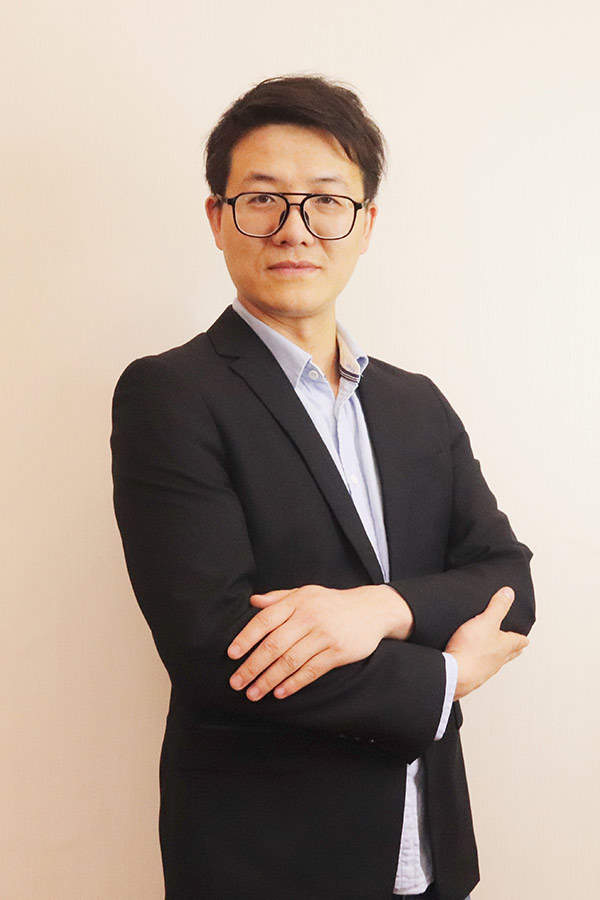 延川李林科 本科学历,毕业于西安石油大学