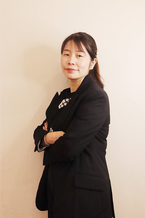延川吕瑶 本科学历,毕业于陕西师范大学