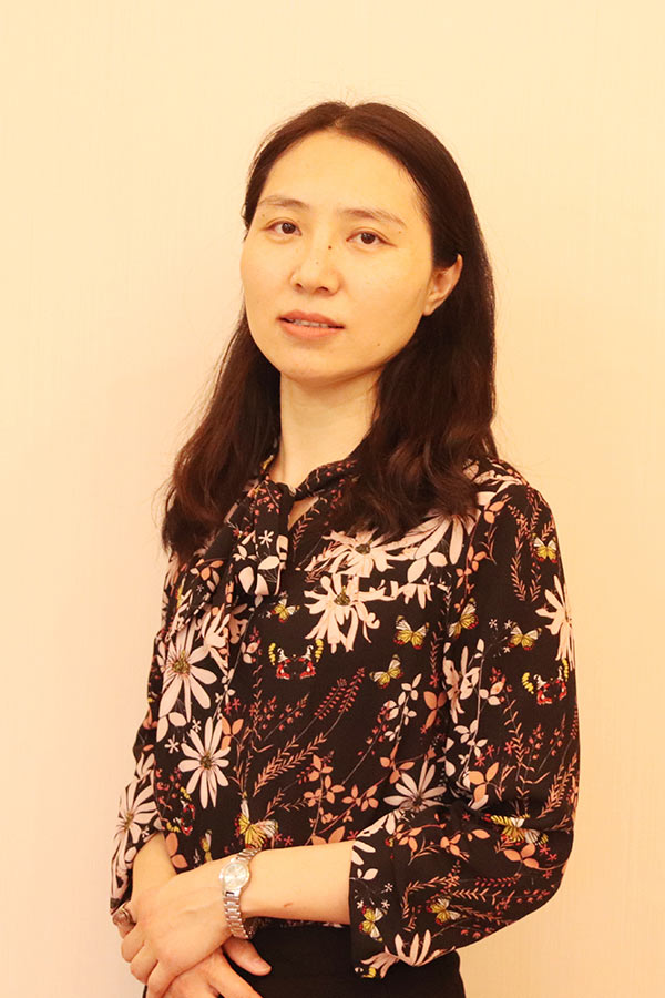 延川王晓娜 研究生学历,毕业于华南师范大学