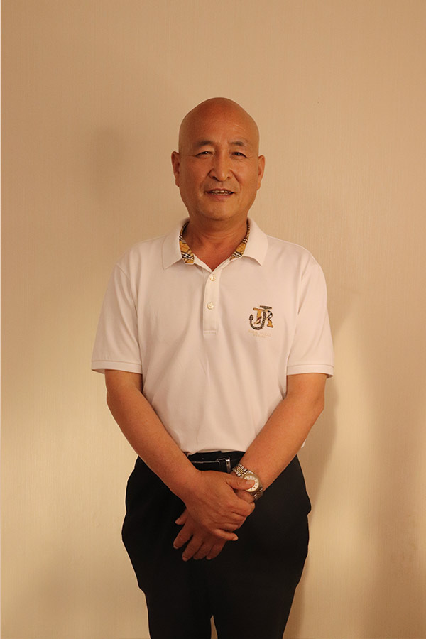 延川杨养民 本科学历，毕业于陕西师范大学